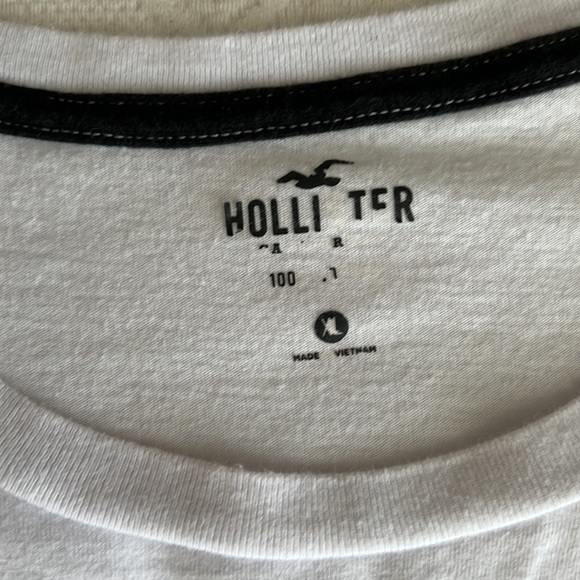 💥💥Hollister XL White Floral Long Sleeved Tee - Picture 12 of 12